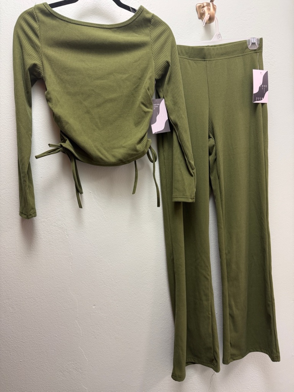 Ribbed Wide-Leg Pants Set in Olive Green
